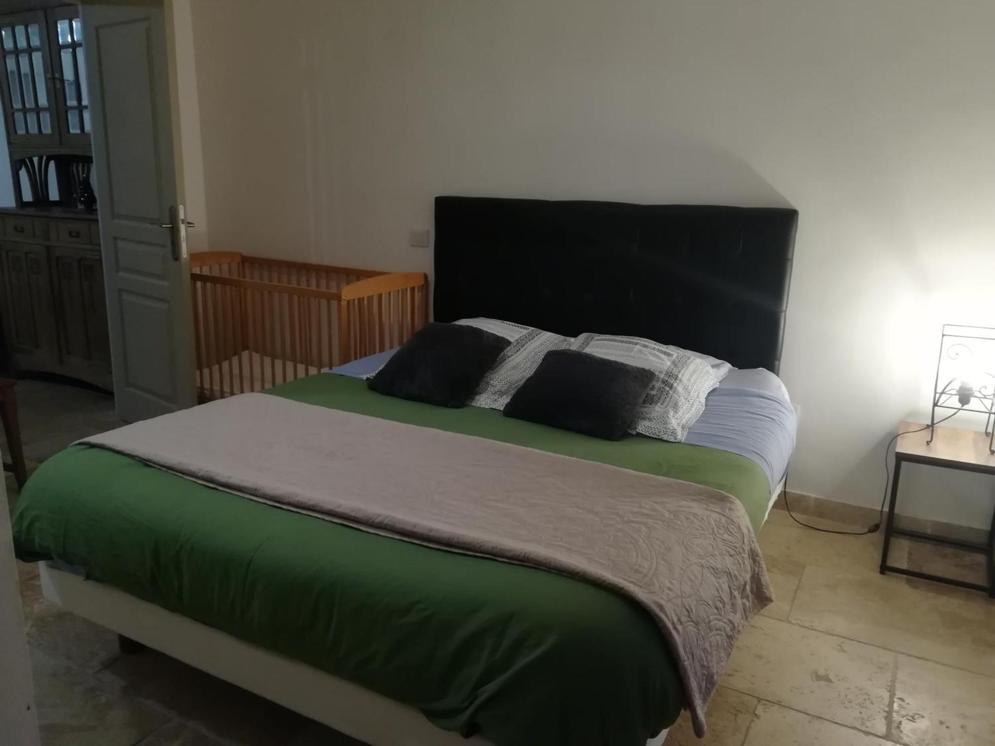 Bed and Breakfast Au Pays Du Ventoux Ле-Тор Номер фото